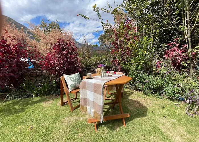 Casa Paqocha - & Garden - Shared Kitchen And Hot Water ウルバンバ