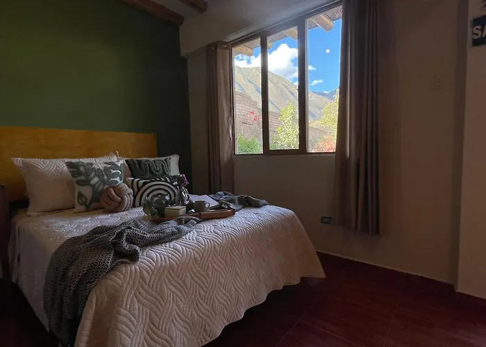 ゲストハウス Casa Paqocha - & Garden - Shared Kitchen And Hot Water 4*