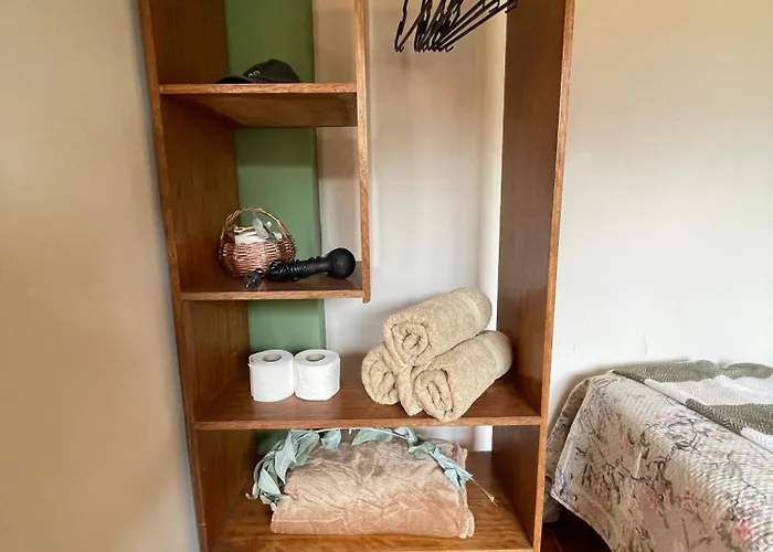 ゲストハウス Casa Paqocha - & Garden - Shared Kitchen And Hot Water 4*