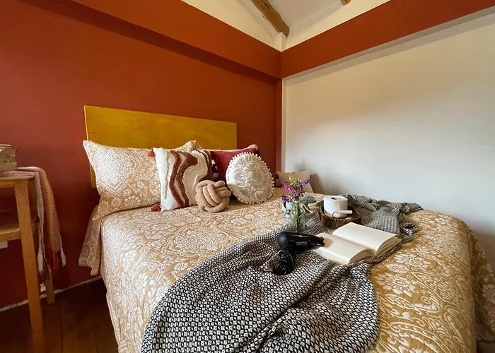 Casa Paqocha - & Garden - Shared Kitchen And Hot Water 4* ウルバンバ