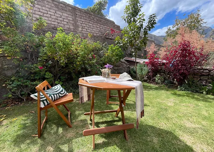 ゲストハウス Casa Paqocha - & Garden - Shared Kitchen And Hot Water 4*